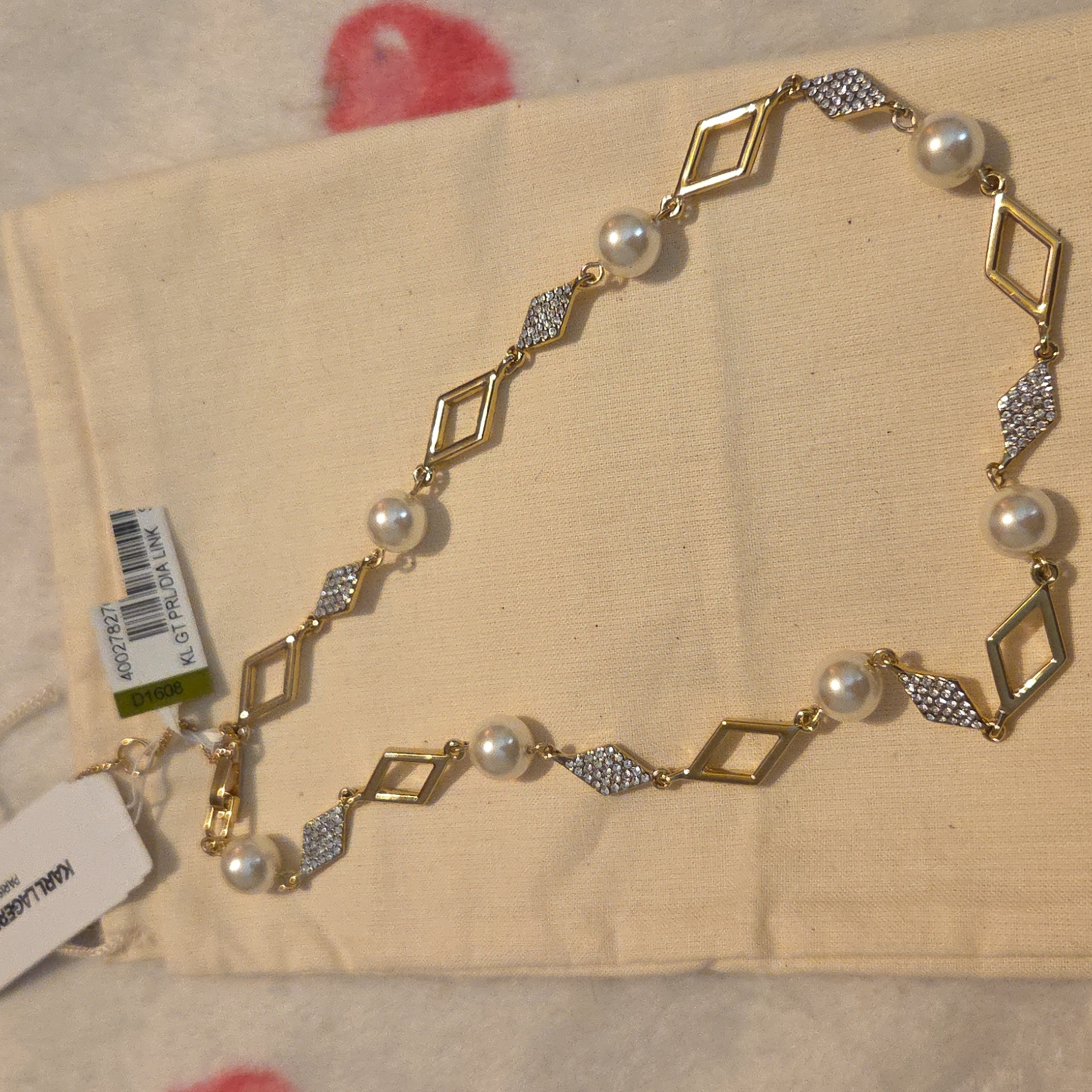 Elegant Gold And Silver Necklace With Pearls 20$